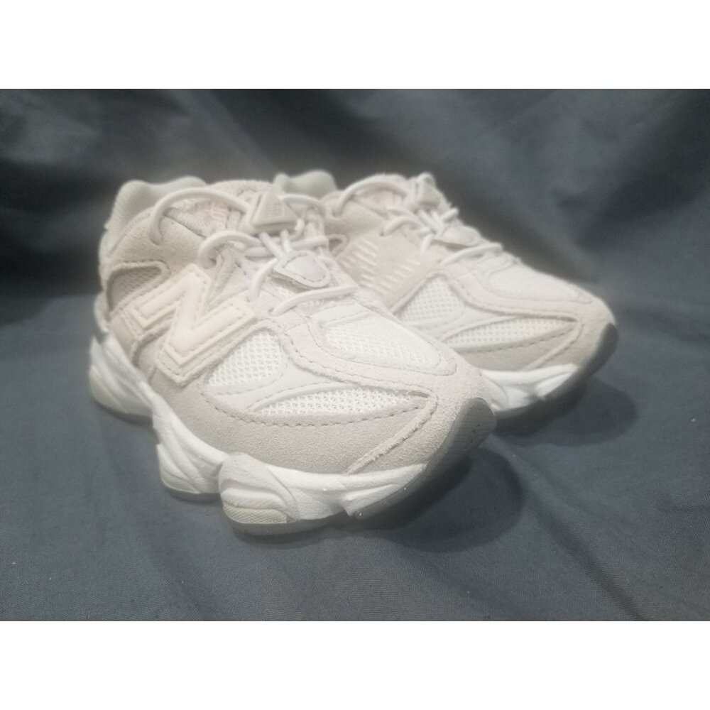 New Balance Toddlers 9060 Sneakers Slip On IV9060FG Grey Size 6 NEW NO BOX! - Picture 2 of 10